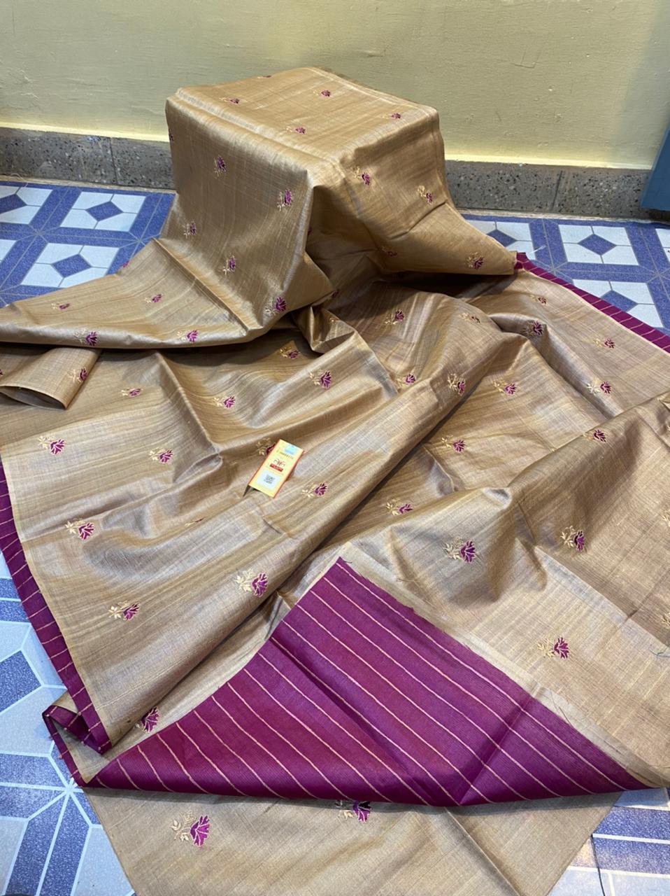 Pure Tussar Silk Saree With Beautiful Embroidery Work TSE05
