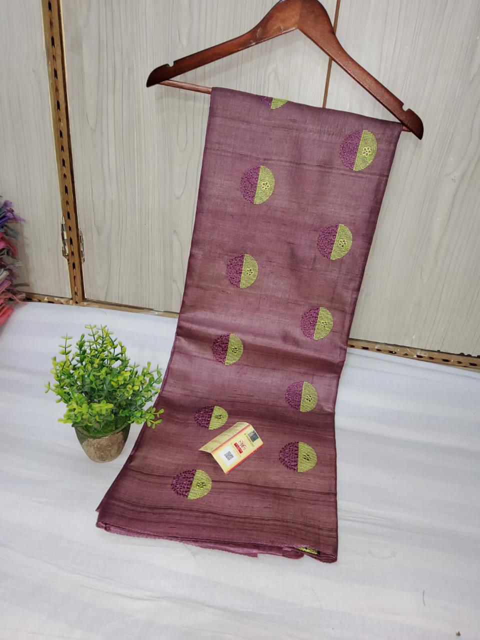 Pure Tussar Silk Saree With Beautiful Embroidery Work Saree TSE114