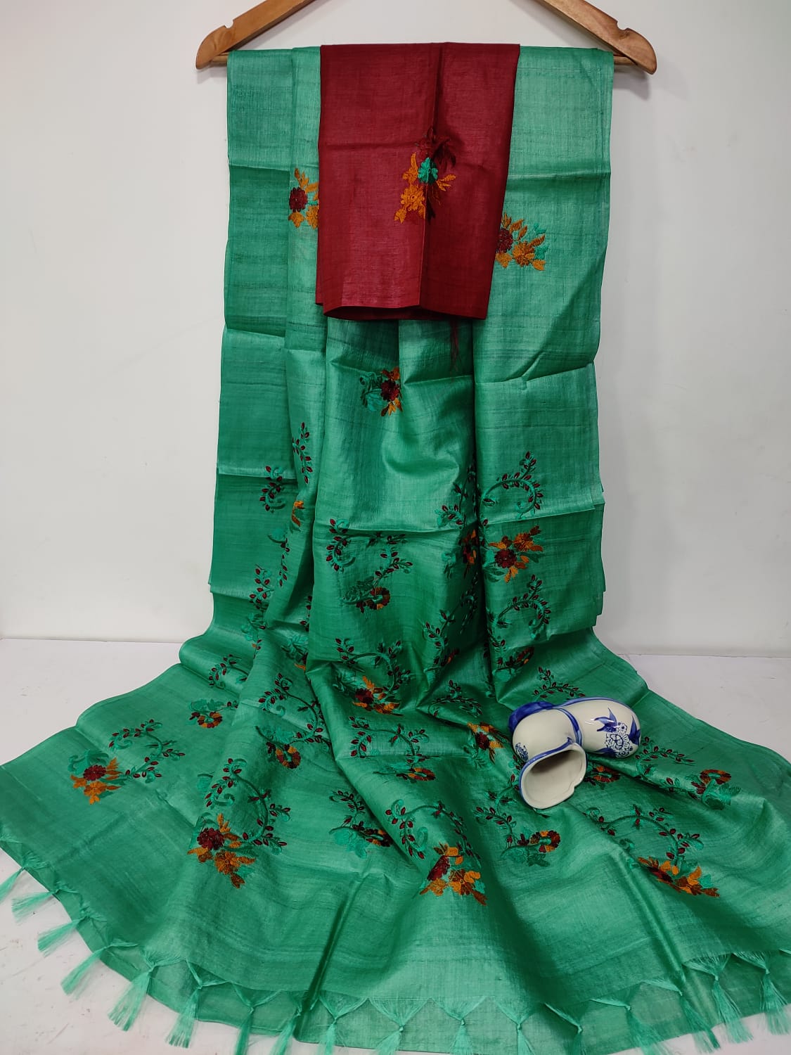 Pure Tussar Silk Saree With Beautiful Embroidery Work Saree TSE97