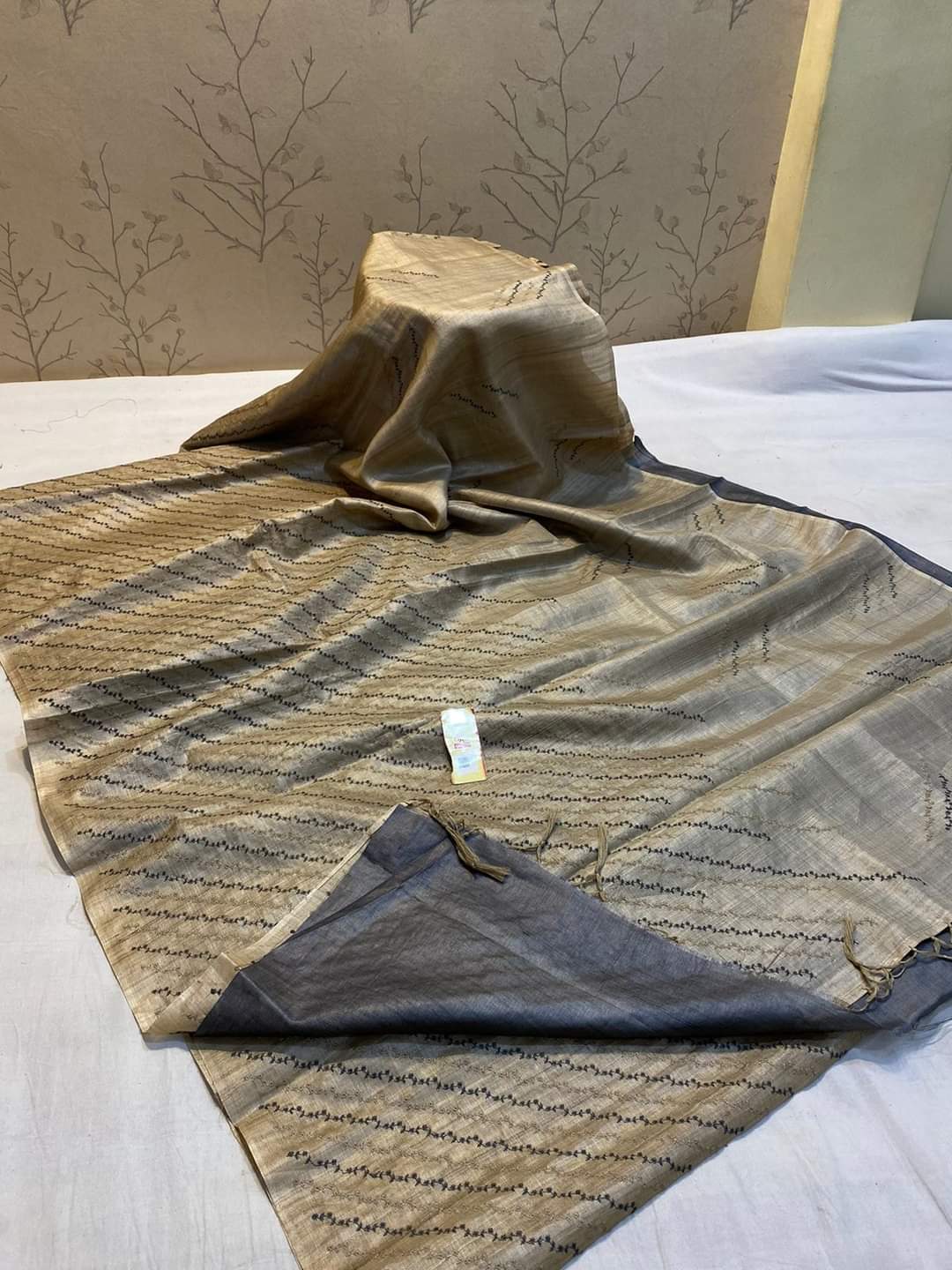 Pure Tussar Silk Saree With Beautiful Embroidery Work Saree TSE56