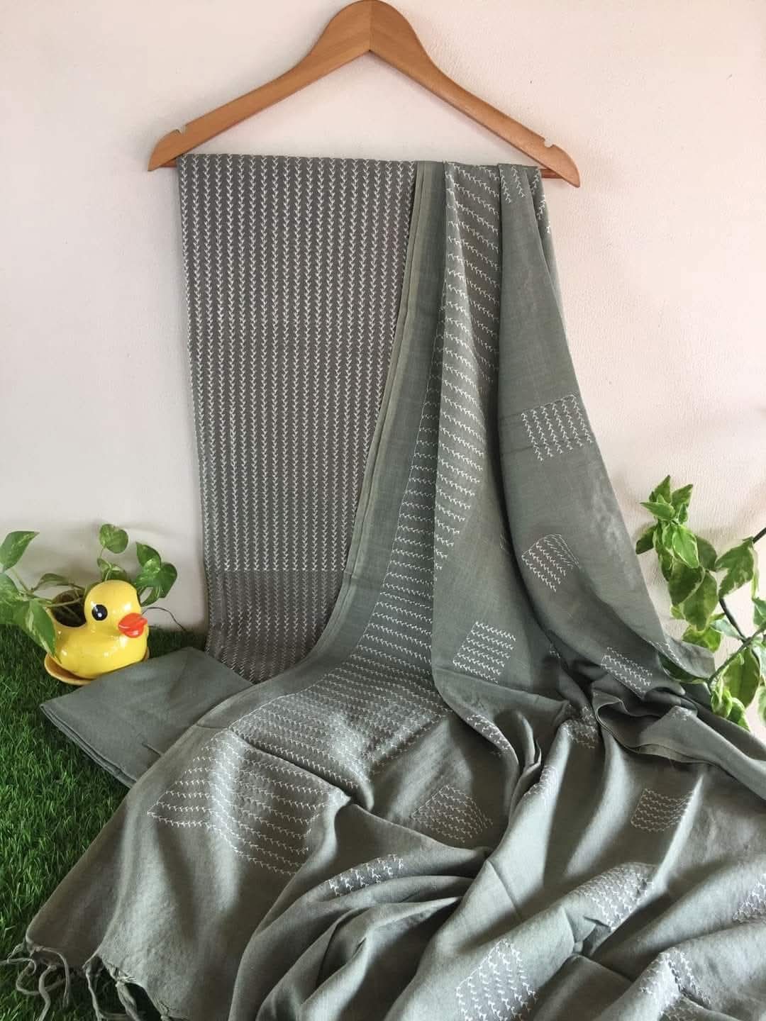 Heavy Embroidered Linen Salwar Suit Unstitched Dress Material DM52