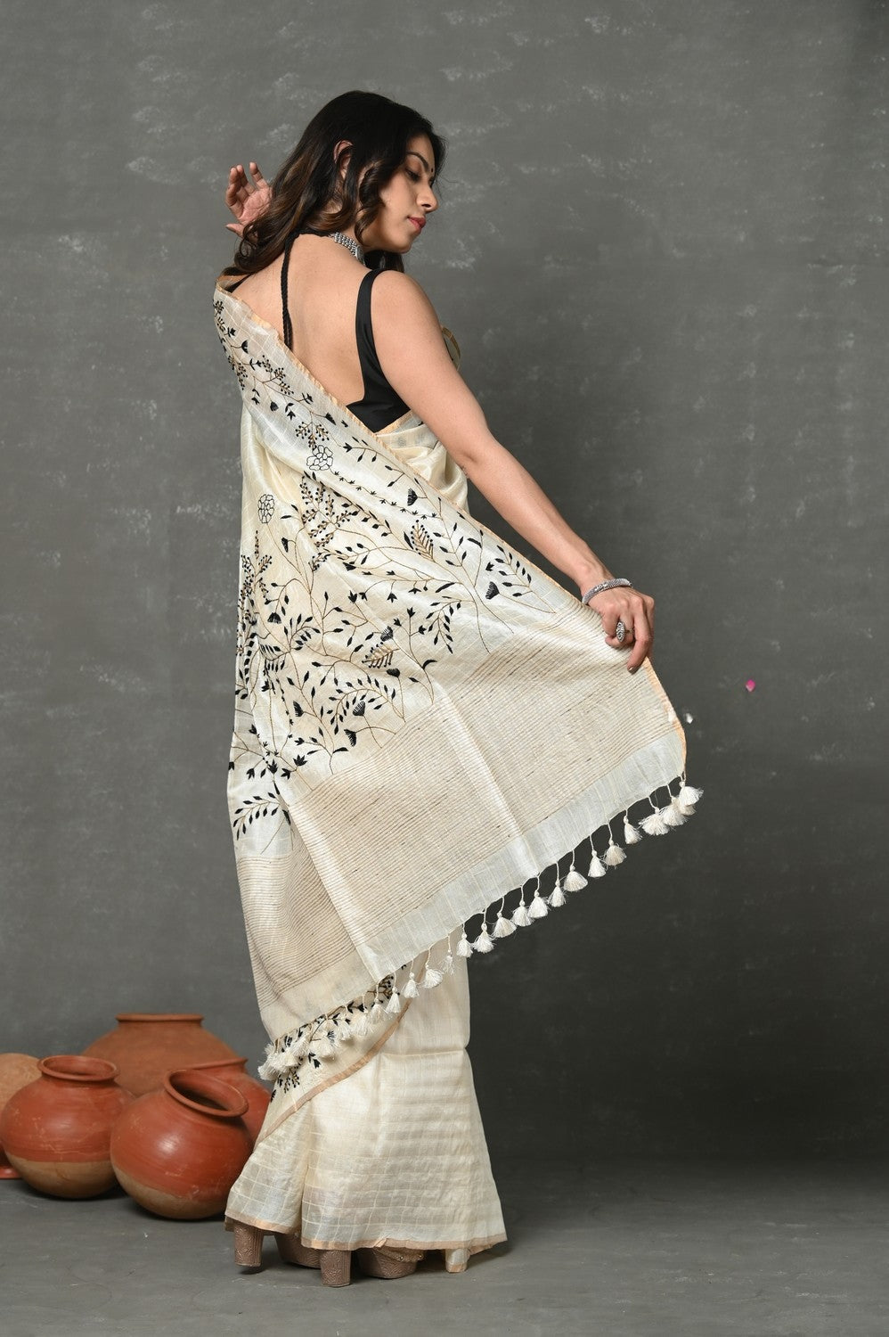 Handloom Pure Tussar Silk Saree with French Knot Embroidery Work Saree PTK02
