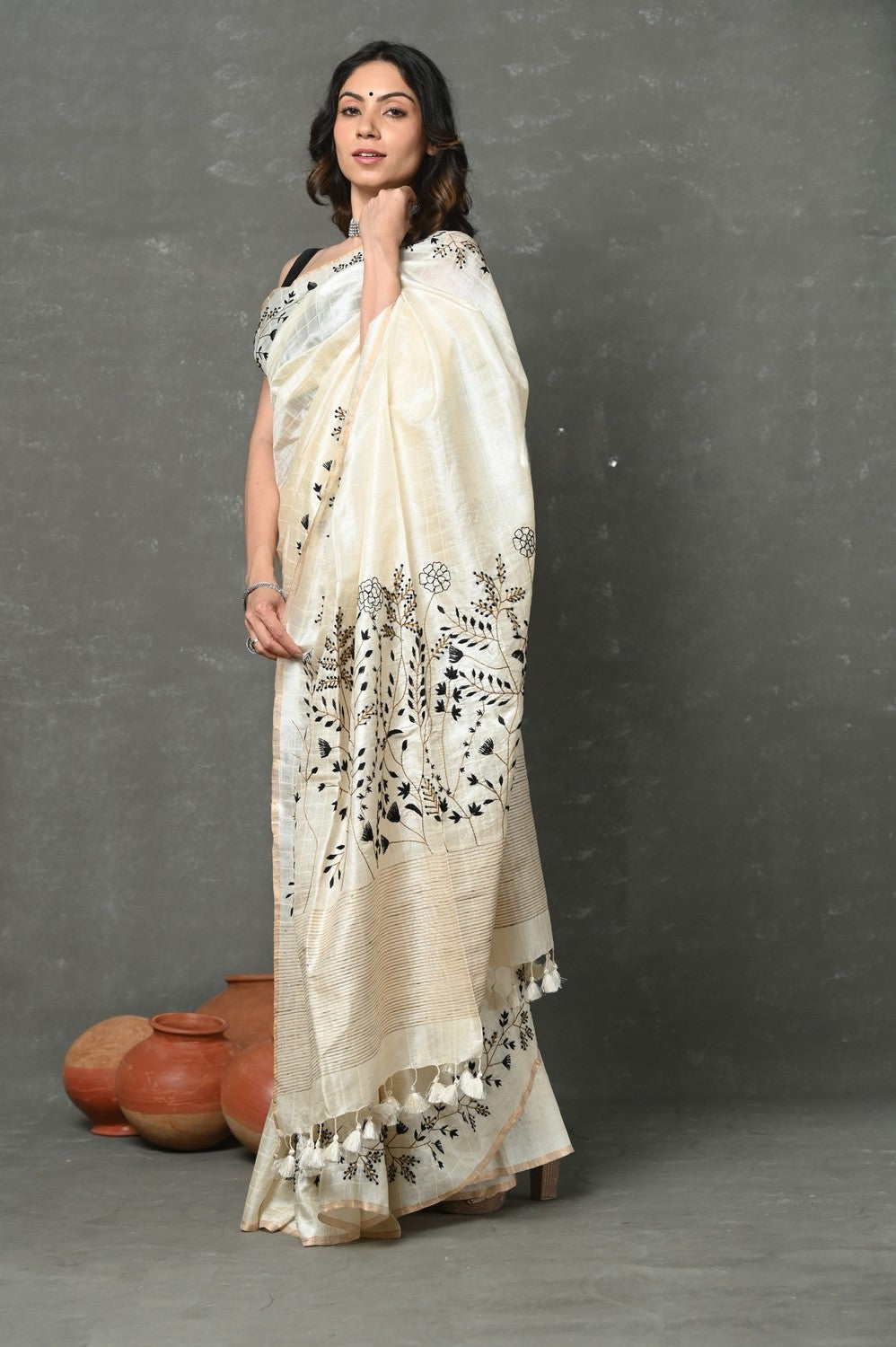 Handloom Pure Tussar Silk Saree with French Knot Embroidery Work Saree PTK02