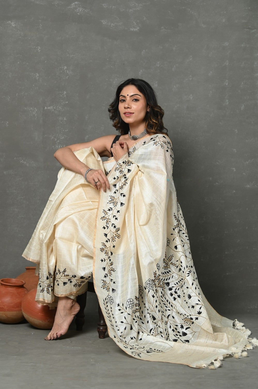 Handloom Pure Tussar Silk Saree with French Knot Embroidery Work Saree PTK02