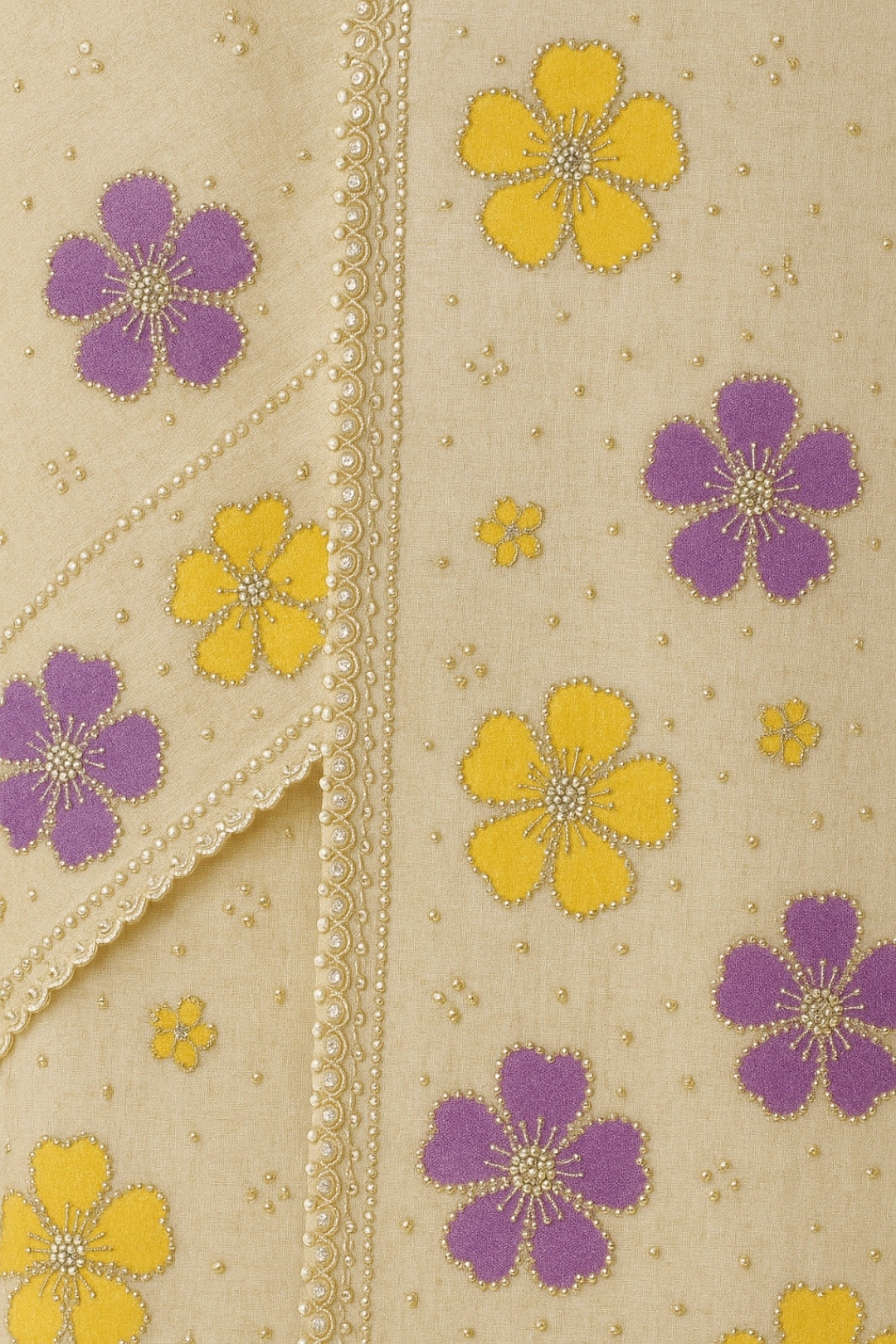 Kerala's Floral Embrace Ivory Pure Tussar Munga Silk Saree with beaded Border Saree