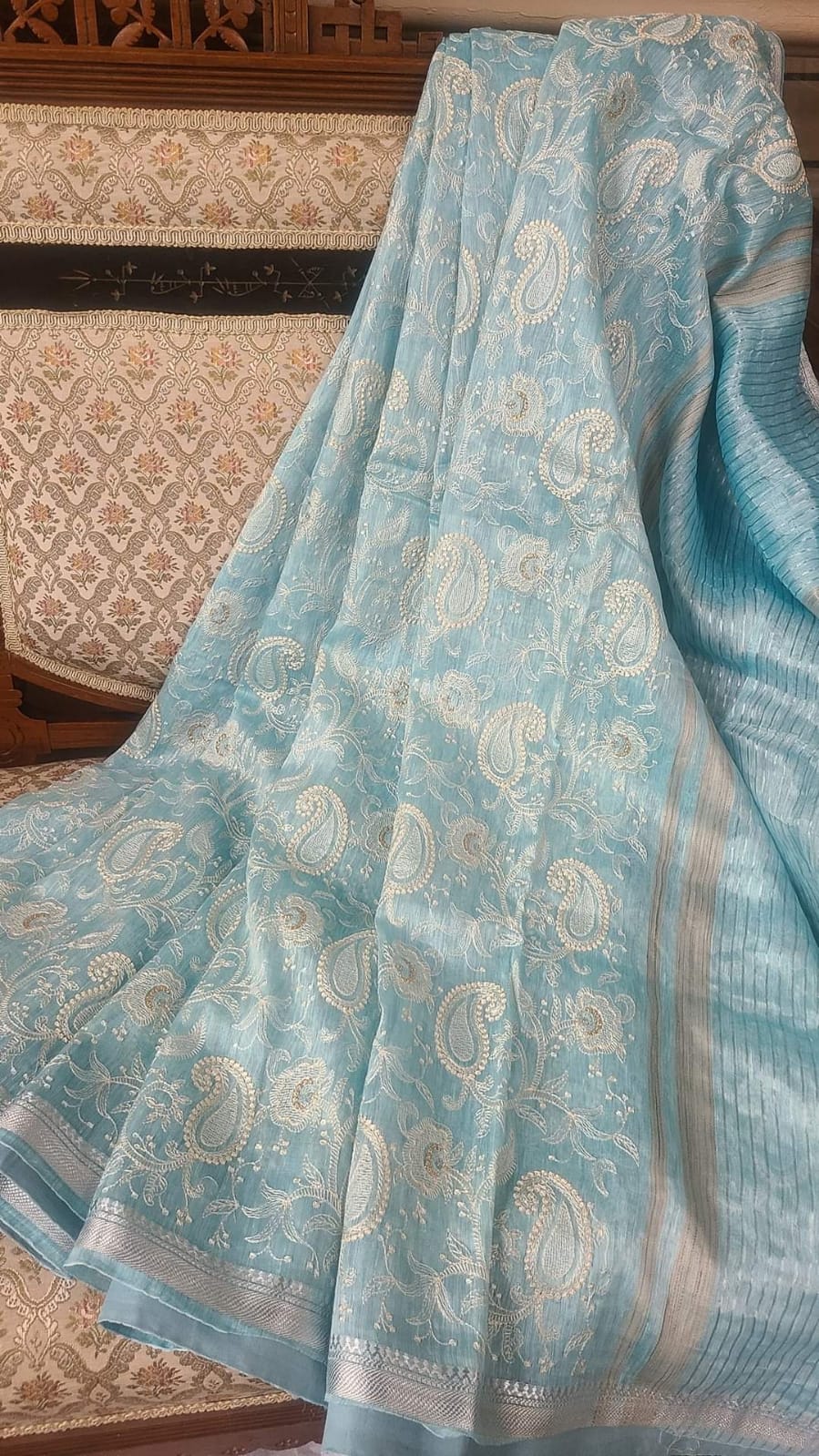 Pure Silk Linen Saree With Beautiful Embroidery Work Saree SLS44